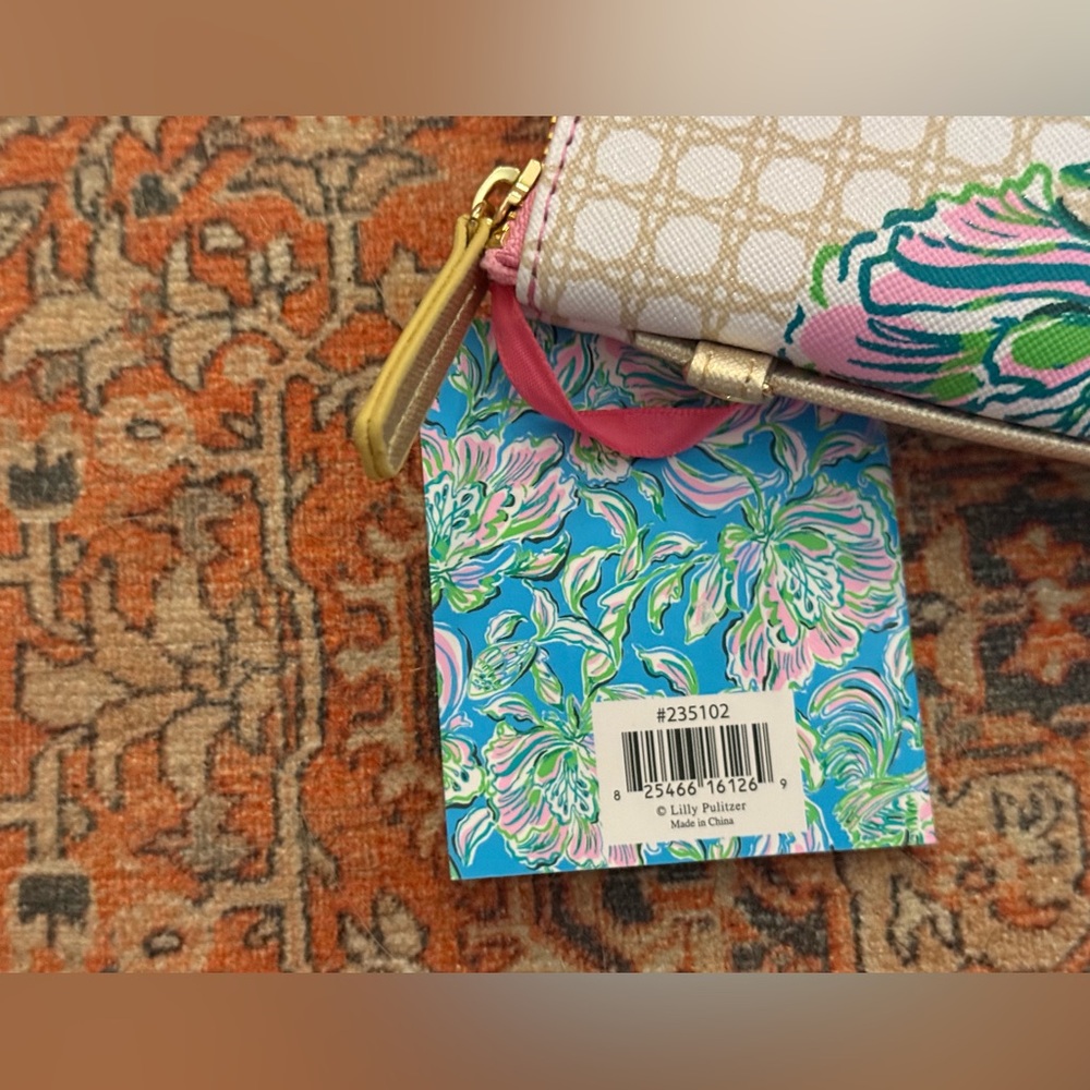 Lilly Pulitzer Tech Pouch Set in Cumulus Blue & Chick Magnet With Original Tags - Picture 8 of 16